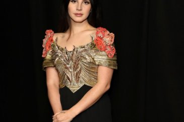 Lana Del Rey'in bilgisayarı çalındı! 'Neyin sızdırılacağı konusunda...