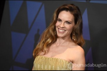 İkiz bebek bekleyen Hilary Swank hamileliğini anlattı