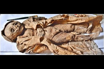 400 yıl önce ölen mumyalanmış bebeğin gizemi çözüldü!
