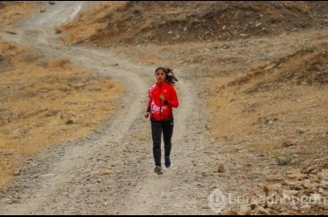 Milli atlet antremanını van'ın tepelerinde yapıyor