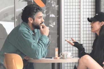 Şükrü Özyıldız ve Büşra Cebe aşk yaşıyor

