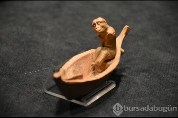 Heykelcikler İzmir Arkeoloji Müzesi'nde