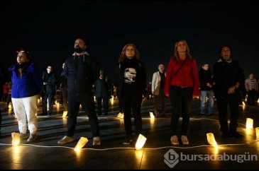 İzmir'de 10 Kasım nöbeti başladı

