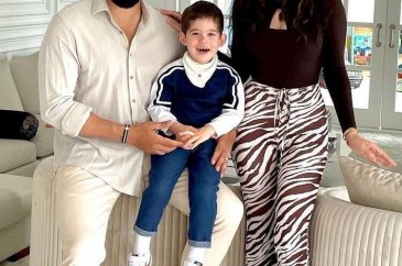  6 Aylık hamile olan Fahriye Evcen'den karnı burnunda poz