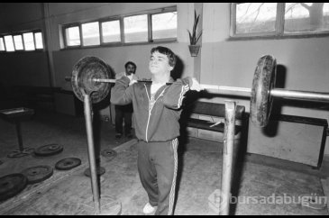Cep Herkülü: Naim Süleymanoğlu
