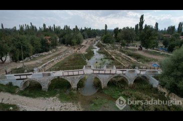 Aizanoi halkının 1700 yıllık pagan heykelleri