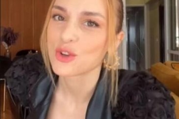 Nilperi Şahinkaya'nın paylaşımı olay oldu!
