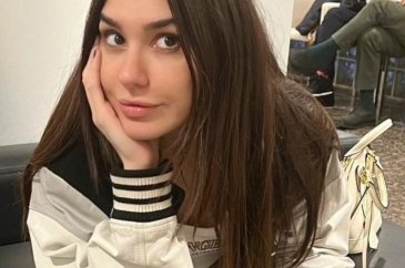 Burcu Kıratlı makyajsız halini paylaştı