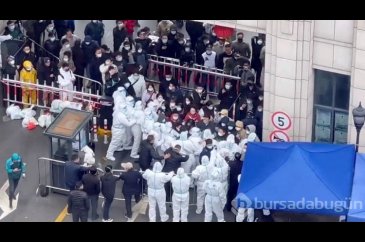 Çin protestoların ardından geri adım attı