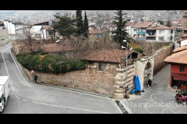 Sultan 1. Mahmut döneminde yaptırılan Paşa Han alıcısını bekliyor
