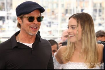 Margot Robbie'den dikkat çeken Brad Pitt açılaması