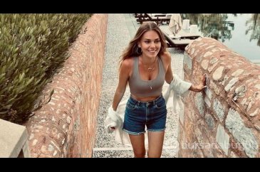 Aslı Enver fotoğraflarda karnını sakladı!