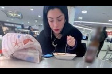 Merve Boluğur,alkol ile AVM gezdi
