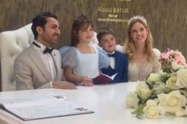 Oyuncu Wilma Elles ve avukat sevgilisi sonunda kavuştu