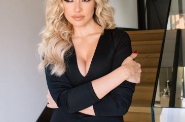 Hadise ve Hasan Can Kaya aşk mı yaşıyor?