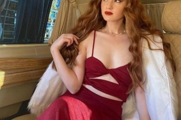 Gönül Dağı'nın Meryem'i Sevilay Gültekin pozuyla dikkat çekti