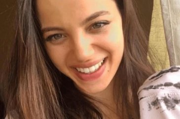 Leyla Tanlar ve Burak Dakak aşk yaşıyor