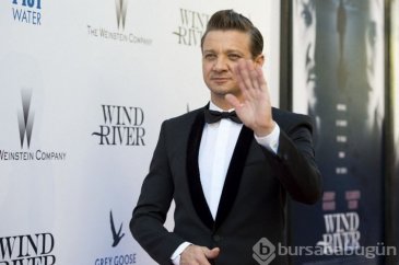 Kaza geçiren Jeremy Renner hastaneden paylaşımda bulundu
