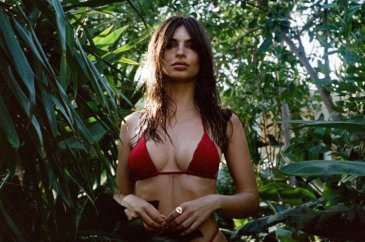 Emily Ratajkowski: Kötü erkekler beni buluyor

