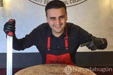 Fenomen CZN Burak'ın yıllar önceki haline yorum yağdı!