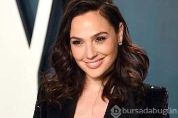Oyuncu Gal Gadot'un pozuna yorum yağdı! 'Pantolon nerede?'