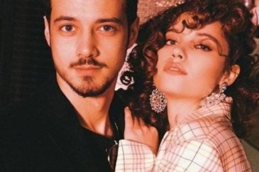 Afra Saraçoğlu ve Mert Yazıcıoğlu'ndan karşılıklı hamleler 