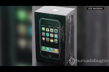 16 yıllık iPhone açık artırmada satıldı