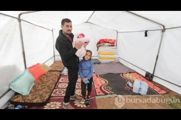 Enkazda doğan mucize bebek: Afra