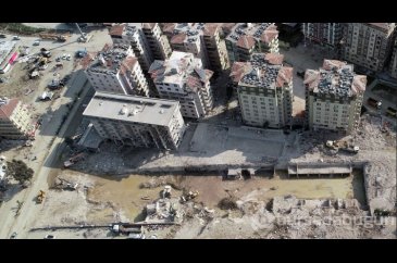 Rönesans Rezidans'ın enkazı kaldırıldı