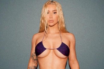 Iggy Azalea erotik pozlarla ne amaçladığını açıkladı