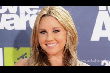 Oyuncu Amanda Bynes sokakta çıplak dolaştı