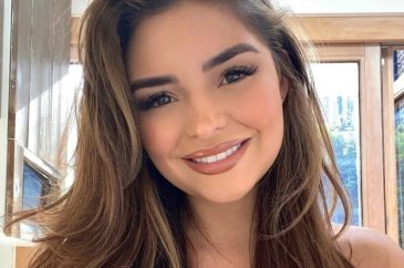 Ünlü model Demi Rose en özel anlarını paylaştı