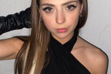 Elite'nin Sahra'sı Carmen Arrufat direk dansı yaptı! Ortalık karıştı