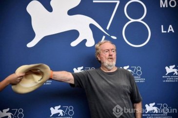 Russel Crowe Gladyatör'ün devam filminde yer alıp almayacağıyla ilg...