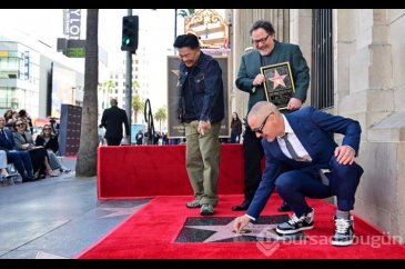 Robert Downey Jr'ın sakızı 55 bin dolara açık arttırmaya çıkarıldı