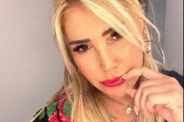 Ünlü şarkıcı Yonca Evcimik dikkat çeken açıklamalar yaptı
