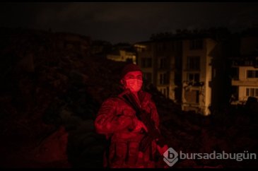  Antakya'daki evlerde gece tek bir ışık yanmıyor