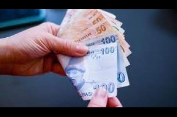SSK emeklilerinin aylıkları ve bayram ikramiyelerinin tarihleri bel...