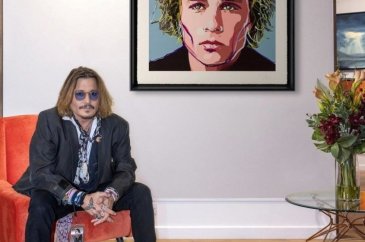 Johnny Depp kariyerine dönüş filmine Cannes'da gala
