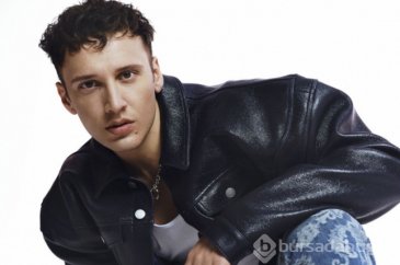 Başarılı şarkıcı Edis Spotify'da rekor kırdı
