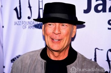 Bruce Willis hasttalığı nedeniyle kariyerine veda etti
