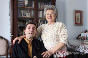 Engelli oğlunun hayatını kaleme aldı
