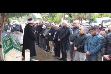 İznikli ünlü ressam Zeki Fındıkoğlu son yolculuğuna uğurlandı