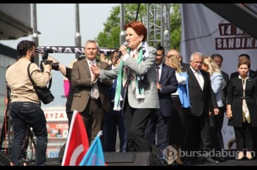 Akşener mitinginden kareler