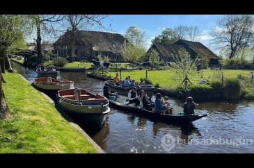 Hollanda'nın araba yolu olmayan köyü: Giethoorn