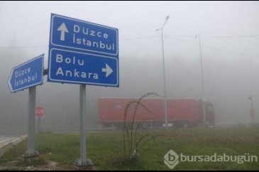 Bolu'da sis nedeniyle görüş mesafesi 30 metreye kadar düştü