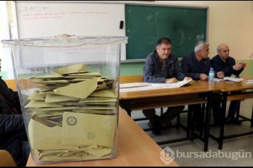14 Mayıs 2023 seçimlerinde hangi ünlüler Meclis'e girdi?