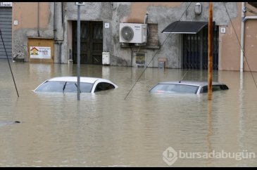 Sel felaketi can aldı!