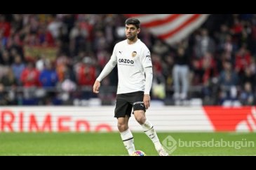 Valencia, Cenk Özkacar'ın bonservisini aldı