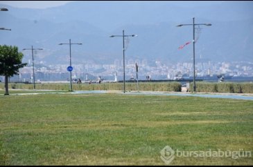 Kordon bile boş kaldı... İzmir kavruldu